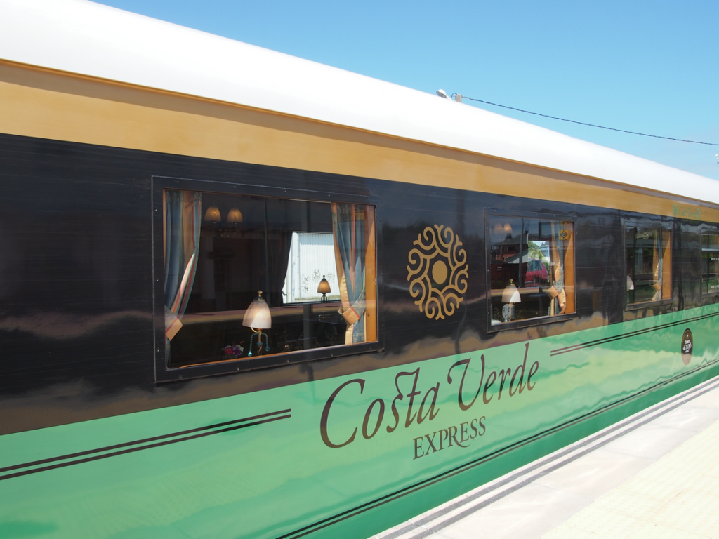 Costa Verde Luxury Train in Spain featuring palace tour reservations details.